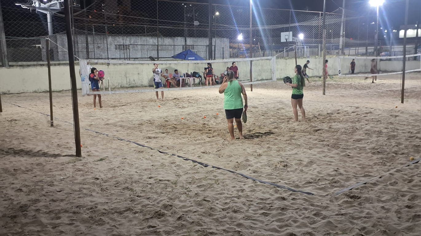 Beach Tennis